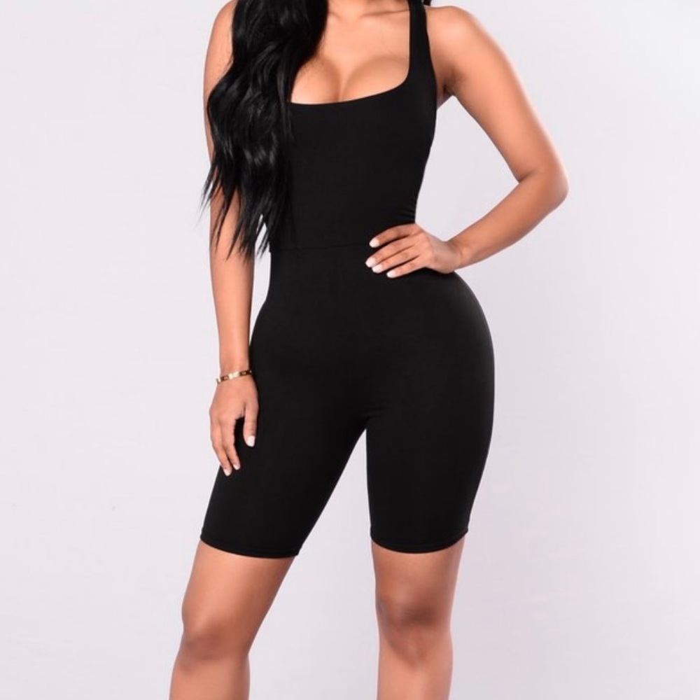 Fashion nova romper